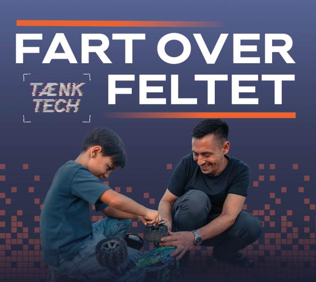 To mennesker reparerer elektronik